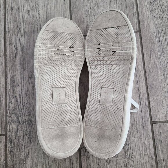 SOUL Naturalizer White Sneakers with Blue Floral Heel Women’s 9M - Picture 10 of 12